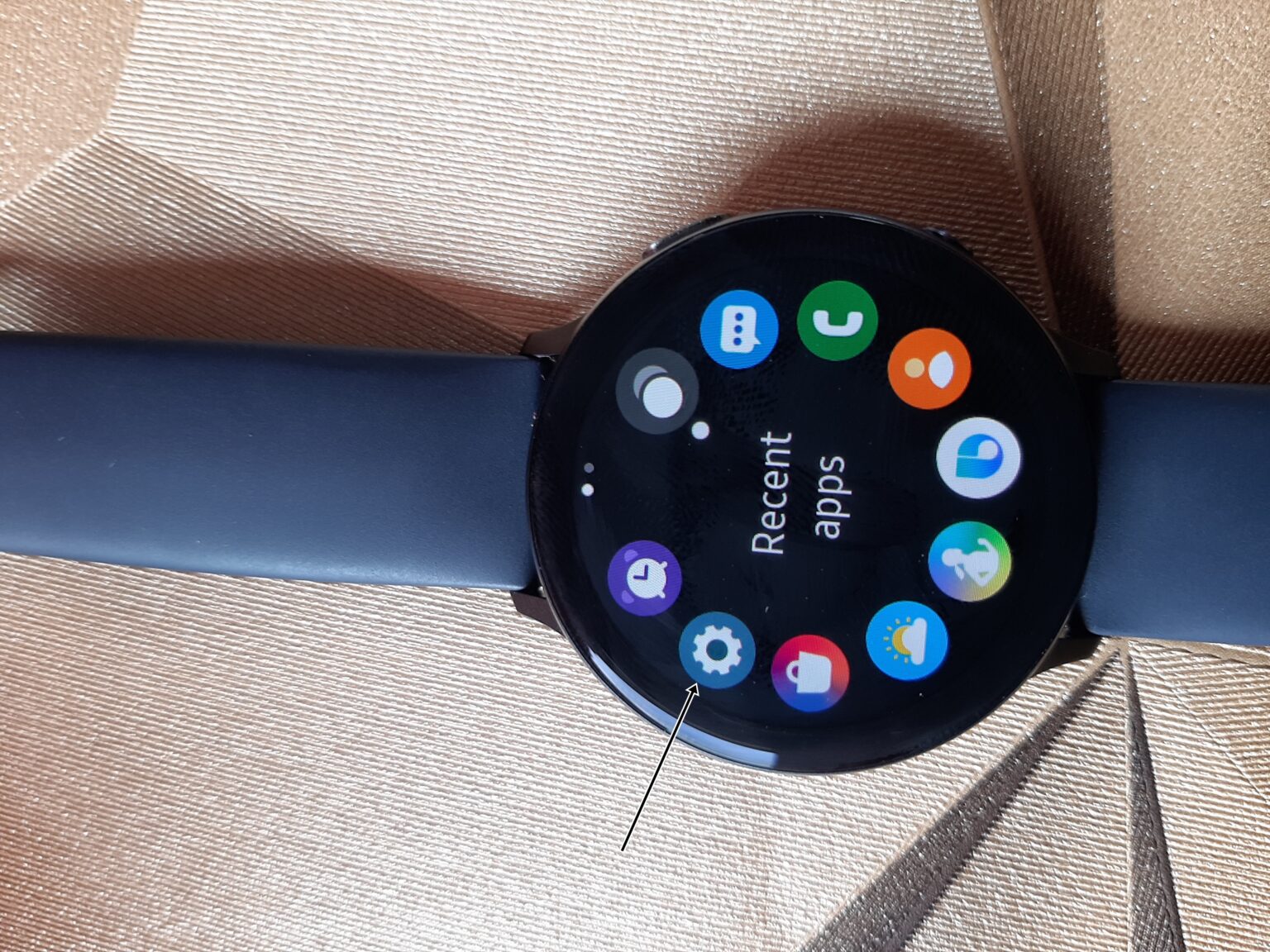 google play on galaxy watch active 2