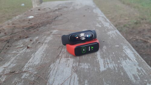 galaxy fit 2 mi band 5