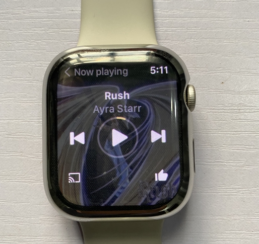 Using Youtube Music on Apple Watch - All The Features and Limitations